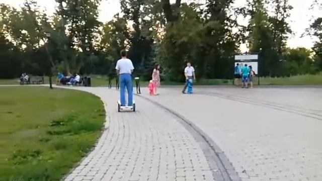 Прогулка на сигвее по парку Горького Казань (стадион Трудовые резервы, Корстон) смотреть онлайн