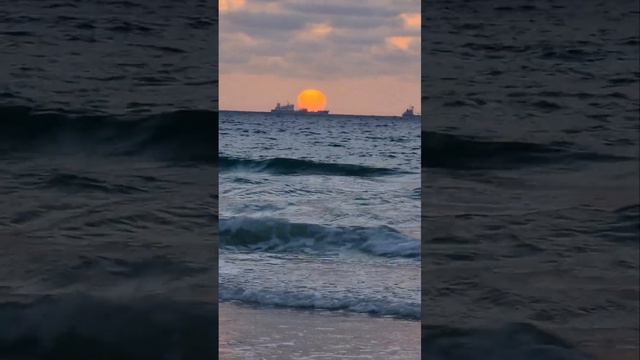 ISRAEL. Evening sunset on the mediterranèan sea. Вечер. Закат. Море.