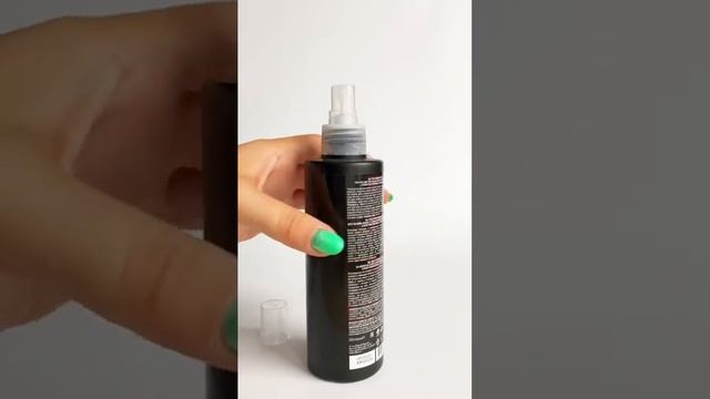 Текстурирующий спрей для объема волос с солью и минералами Черного моря смотреть онлайн