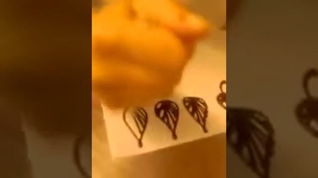 Как рисовать шоколадные украшения