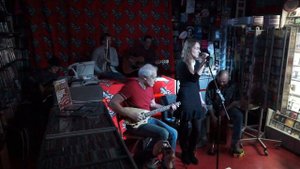 СЕВЕРО-ВОСТОК и Мила Кириевская "Как пламя"