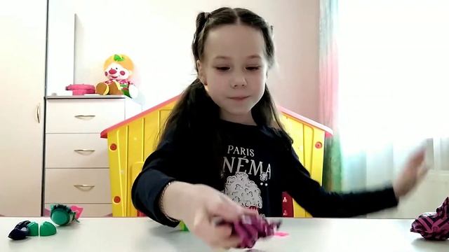 LOL HAIRVIBES УЛЬТРА РЕДКАЯ в золотом шаре. ULTRA RARE смотреть онлайн