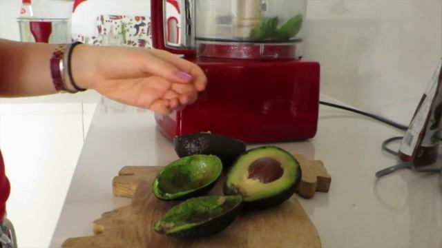 Как Сделать ПОЛЕЗНЫЙ ШОКОЛАДНЫЙ МУС ? || How to make HEALTHY CHOCOLATE MOUSSE (VEGAN) смотреть онлайн