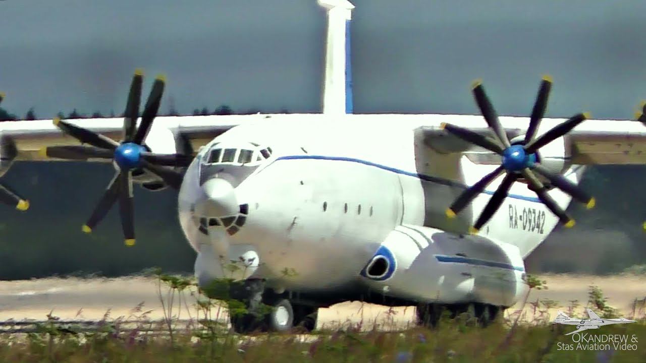 Самолет как дирижабль. Антей. Ан-22 эпичная посадка. Самый большой турбо-винтовой транспортник.