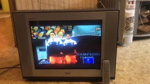 Продаю старый телевизор