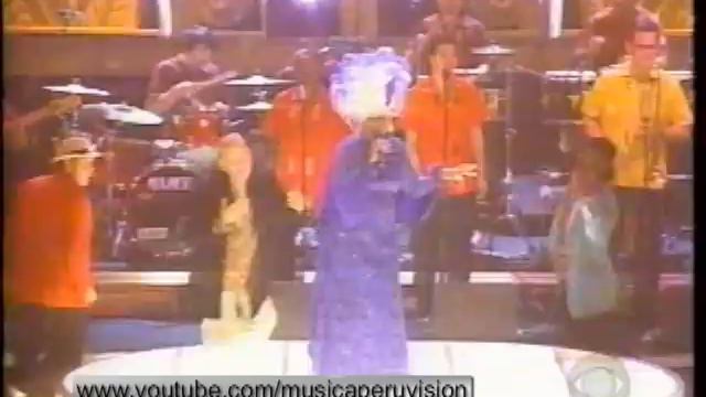 CELIA CRUZ- GRAMMY 2002 " LA NEGRA TIENE TUMBAO " смотреть онлайн