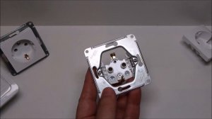 Выбираем достойные электророзетки до 300 рублей.