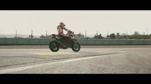 Ducati Hypermotard 950 SP - Game On! Track.