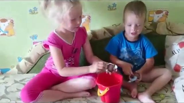 Дешевые яйца Дешевые Киндер сюрпризы смотреть онлайн