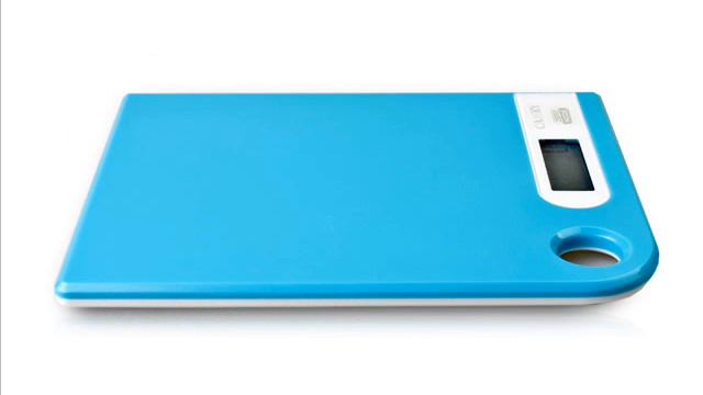 11 Lbs Digital Kitchen Scale Colorfull Hang to Stow Super Slim; high precision strain gauge sensor смотреть онлайн