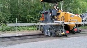 Дорожная фреза XCMG XM1205F с установленной системой нивелирования MOBA