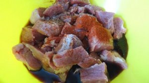 Бедро индейки тушеное с шампиньонами