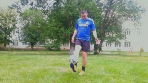 Как научиться набивать (чеканить) мяч. Футбольная техника. Набить до 100.