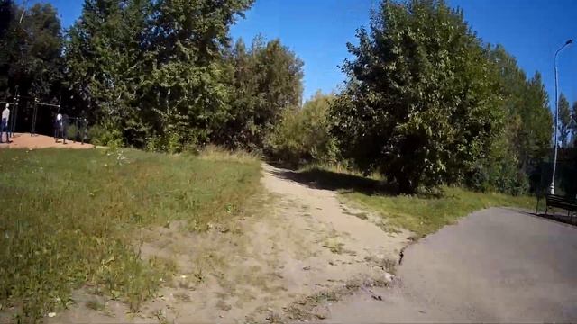 парк Коломенское,Братиславский парк, катаюсь на электровелосипеде 9 смотреть онлайн