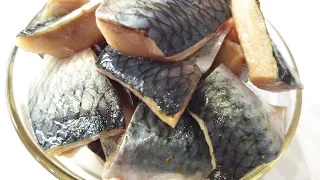 Очень вкусная маринованная селёдочка!!! Быстрый и простой рецепт! Гости будут выпрашивать рецептик! смотреть онлайн