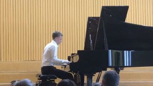 Мусоргский Гном