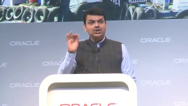 CM Devendra Fadnavis on receiving the Technology Transformation Award at Oracle Open World,New Delh
