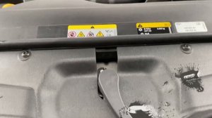 Skoda Kodiaq 2021. Герметизация капота. Дополнительные уплотнители капота. Меньше грязи под капотом