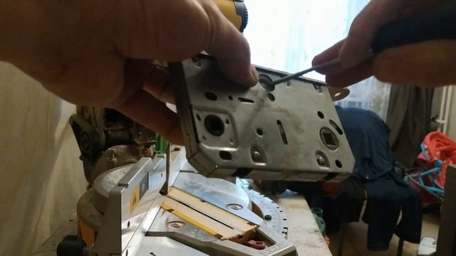 Замок (защелка) - левый/правый. Установка дверей Москва смотреть онлайн