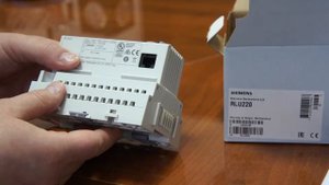 Универсальный контроллер Siemens RLU220 для систем вентиляции, кондиционирования и холодоснабжения