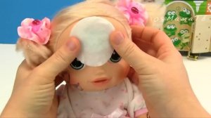 Весёлые Наклейки На Лобик и Живот! Кака Мама Купала Беби Анабель Мультики Для детей Куклы 108мам