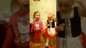 Прикольный танец красной шапочки