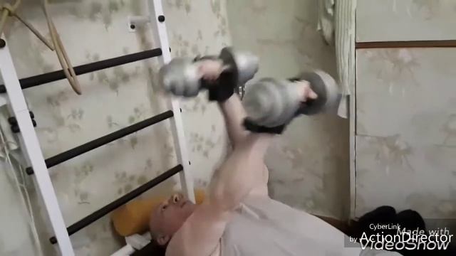 Спинальник. Занятия с ГАНТЕЛЯМИ.