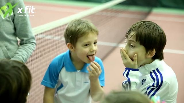 Большой теннис в X-FIT смотреть онлайн