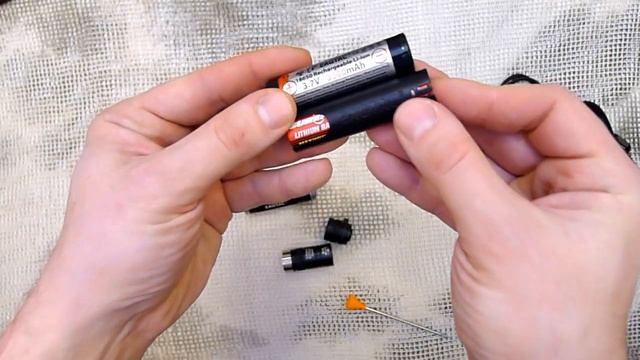 Видео обзор фонаря с встроенным зарядным устройством DX30LC2-R Kit от "Eagletac". смотреть онлайн