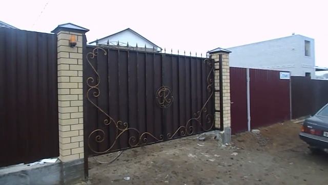 Распашные ворота с ковкой смотреть онлайн