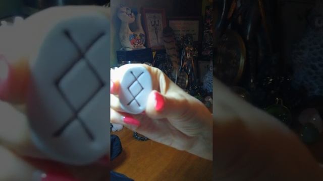 О чём говорят Руны? Руна дня Ингуз! смотреть онлайн