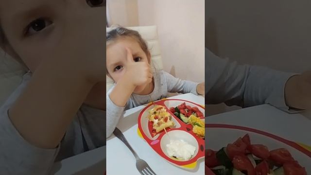 МАКАРОНЫ НА ПАЛОЧКАХ И КАБАЧКИ В КЛЯРЕ, ДОЧА СЪЕЛА И ПРОСИЛА ЕЩЁ//ppkerin смотреть онлайн