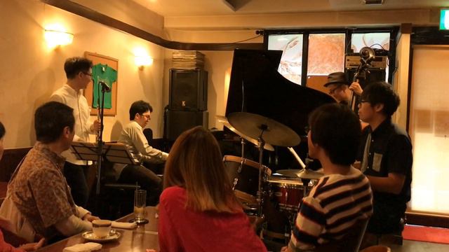 Jazz Flute - Fly Me To The Moon смотреть онлайн