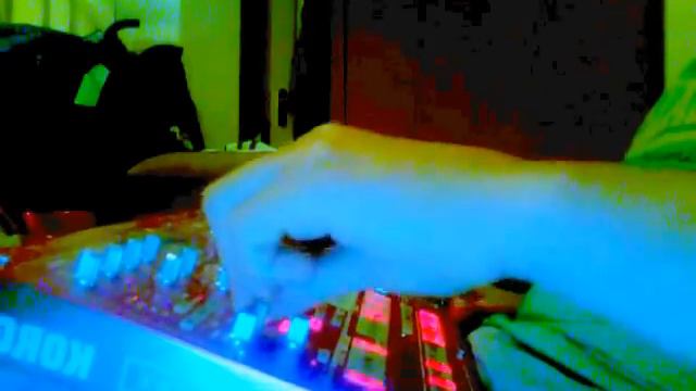 LIVE esx FUNKY UPLIFTING MINIMAL DETROIT TECHNO JAM(not from detroit though...lol)) смотреть онлайн