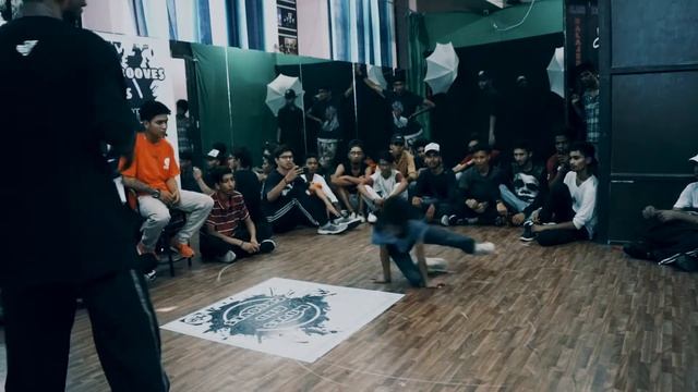 Delhi Cypher Breaking Battle || B boy Bhushan vs B boy Shark|| Moves And Grooves vol. 2 || 2k18 смотреть онлайн