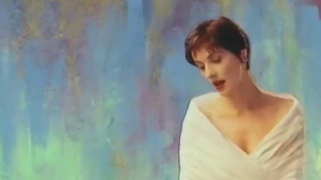 Enya - Orinoco Flow (video)