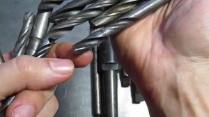 развертки, сверла, оправка для фрез.