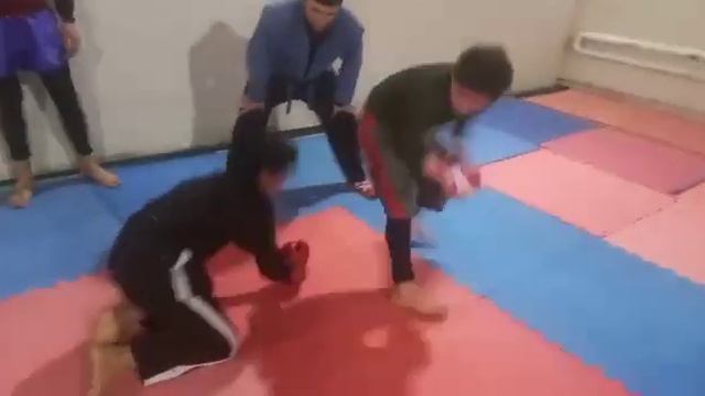 мой брат боритца в таджикистане1