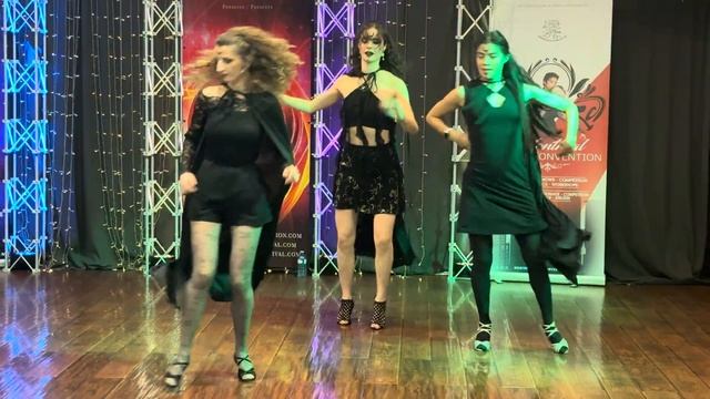 Las Malas Ladies Styling (Bachata) at the San Tropez Bailamos Night on October 27th 2023 смотреть онлайн