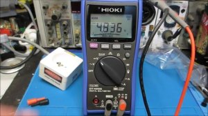 Cyrob : Revue du multimètre Hioki DT4256 par Elektor