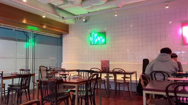 [Vlog]. Выпускной в Корё, поздравительная речь ректора, Диён-day, тако, кафе, распаковка подарков💝 смотреть онлайн