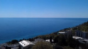 Полуротонда на царской тропе в Ореанде