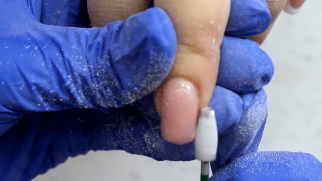 Коррекция ногтей со сменой формы из миндаля в квадрат/Выкладной френч+ втирка смотреть онлайн