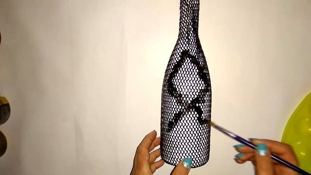 Как сделать декор бутылки имитация змеиной кожи легко и просто своими руками мастер класс Sveta DIY