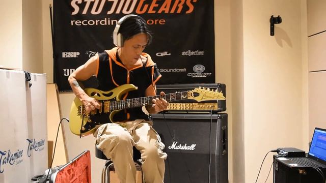 Ibanez - Steve Vai PIA 3761 signature guitar - Jam by Man GooGoo @ studiogears.com смотреть онлайн