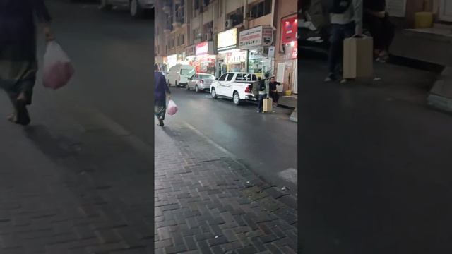 Дубай, вечерняя прогулка по Deira.