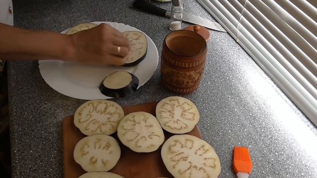 Заморозка овощей на зиму дома  Отличный способ заморозки баклажан.