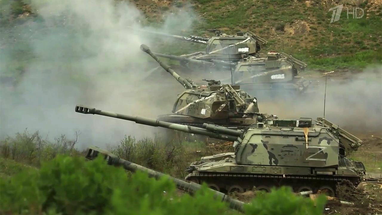 Свежее видео работы самоходных артиллерийских установок "Мста-С" от Минобороны РФ