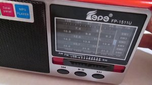 Приём радио на Средних и Коротких волнах.