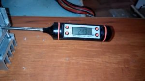 TEC1 12705   Термоэлемент Пельтье и водяное охлаждение .